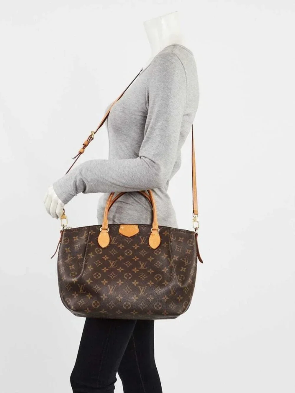 Louis Vuitton Monogram Canvas Turenne MM Bag